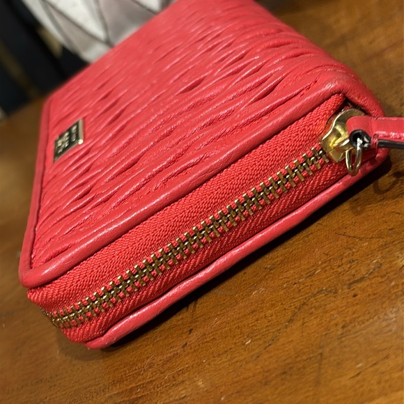 Coach Twist Madison Leather Continental Gathered Wallet with Original Coach Box - Picture 9 of 16